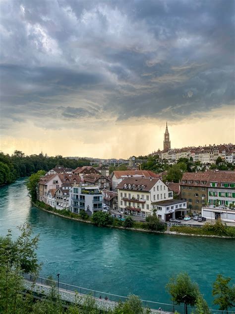 Kontaktanzeigen im Kanton Bern